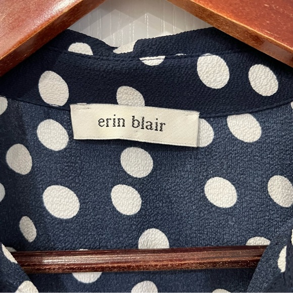 Erin Blair navy button up white polka dots blouse size small - Picture 7 of 10